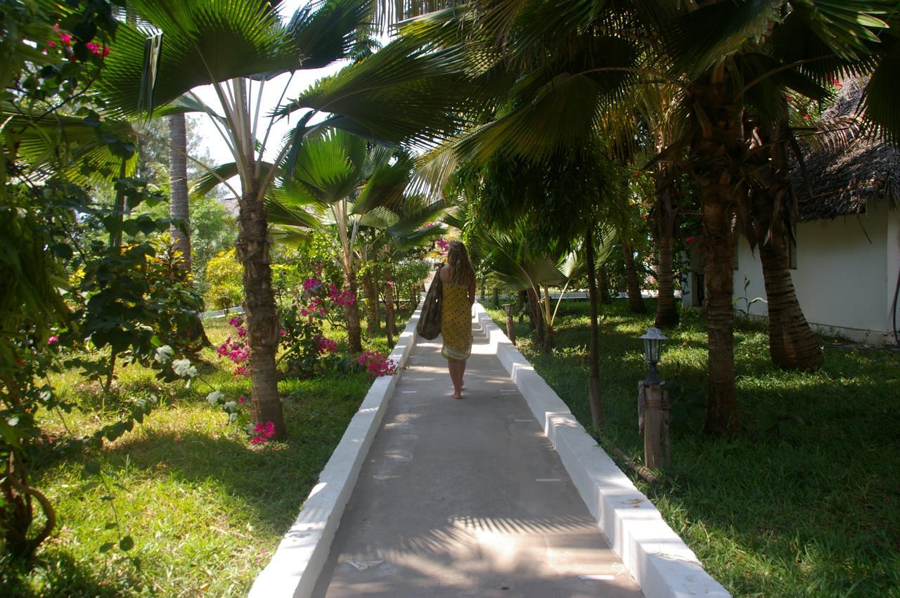 Ndame Beach Lodge Paje Exterior photo